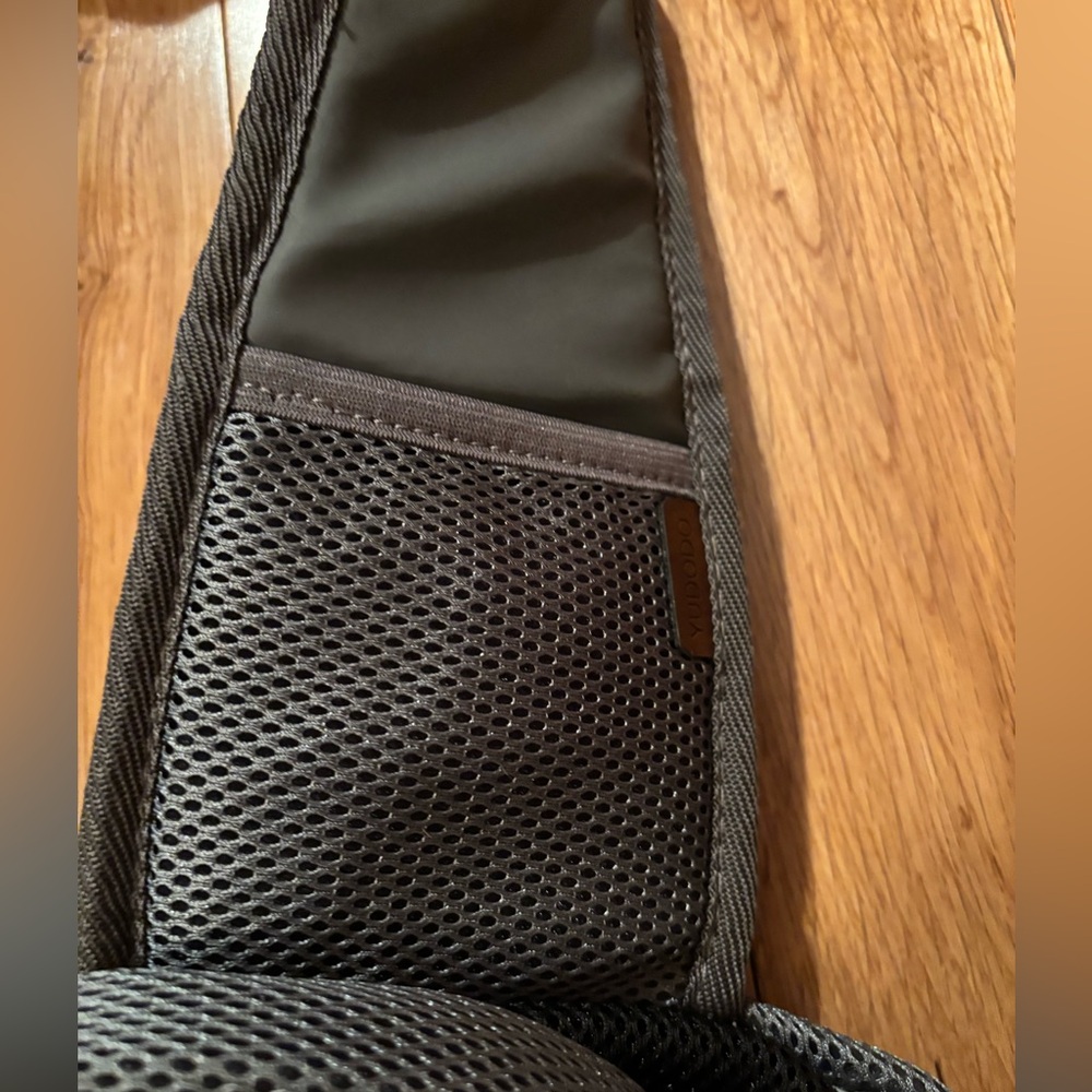 YUDODO Pet Dog Sling Carrier - Picture 5 of 10